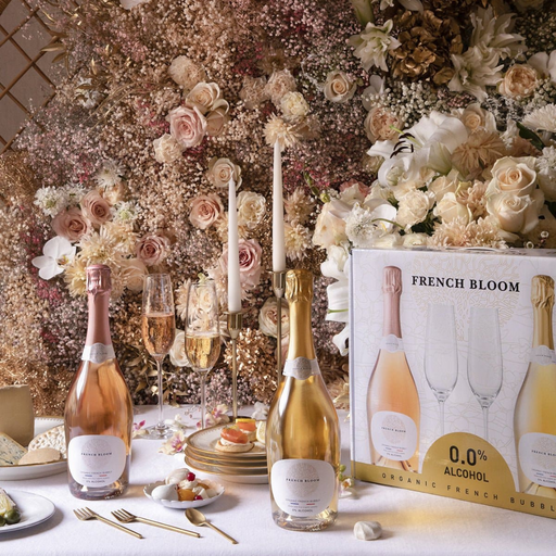 French Bloom geschenkverpakking met Le Blanc, Le Rosé en 2 flutes, Dry January, zwangerschap, Kerst, Valentijn of Moederdag.